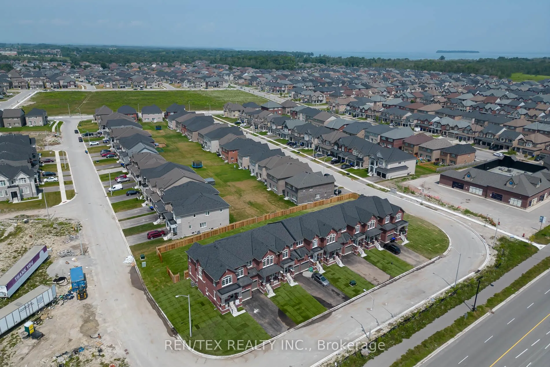 Photo 35 of 1474 Harker Street, Innisfil, Rural Innisfil — HOMEH