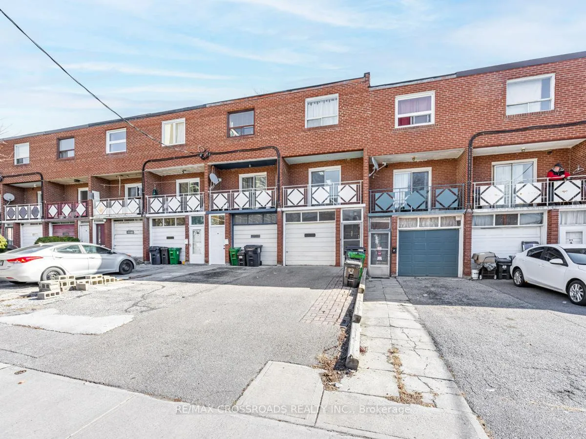 Photo 2 of 87 Blake Street, Toronto, Blake-Jones — HOMEH