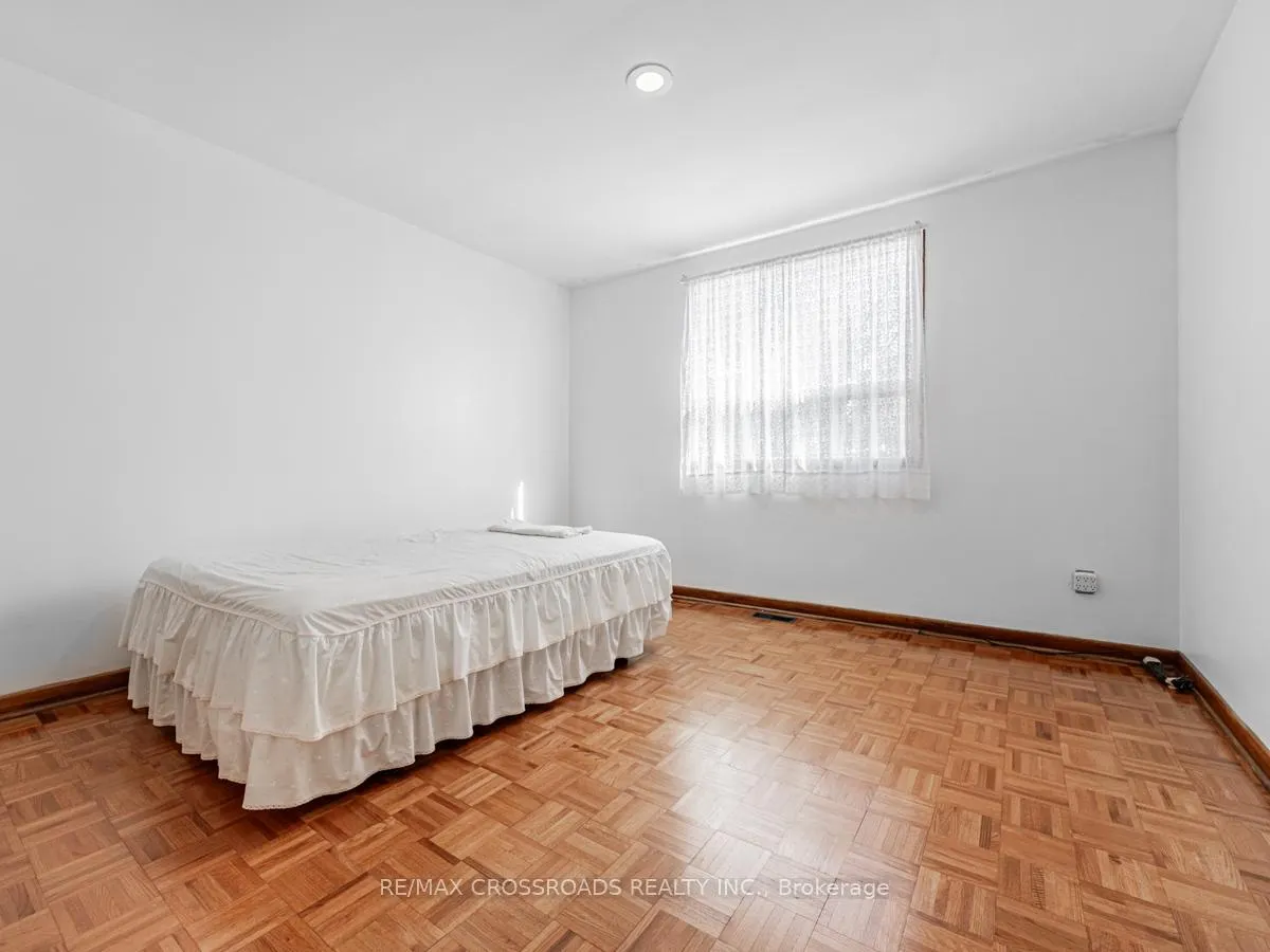Photo 22 of 87 Blake Street, Toronto, Blake-Jones — HOMEH