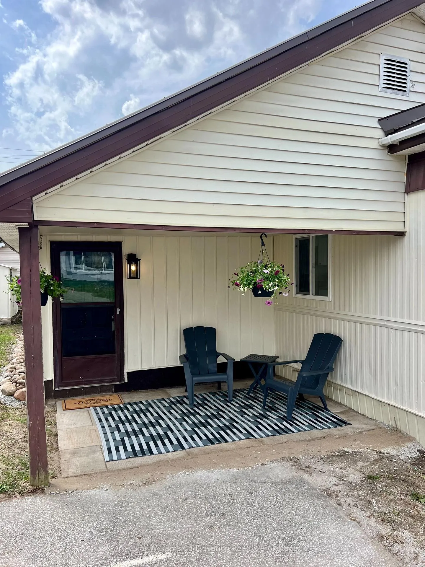 Photo 4 of 4114 Evergreen Terrace, Severn, Rural Severn — HOMEH
