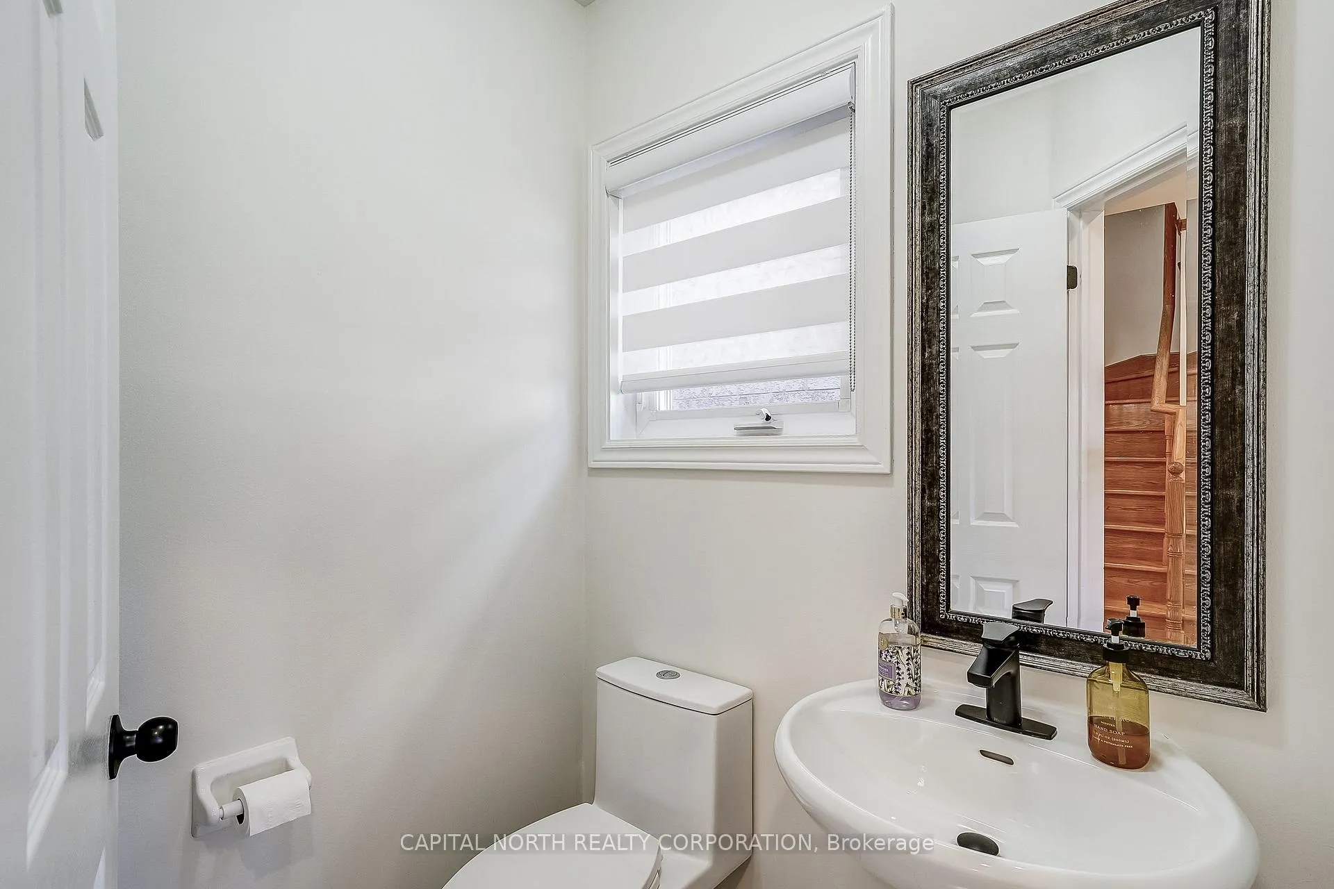 Photo 5 of 34 Highmore Avenue, Caledon, Bolton East — HOMEH