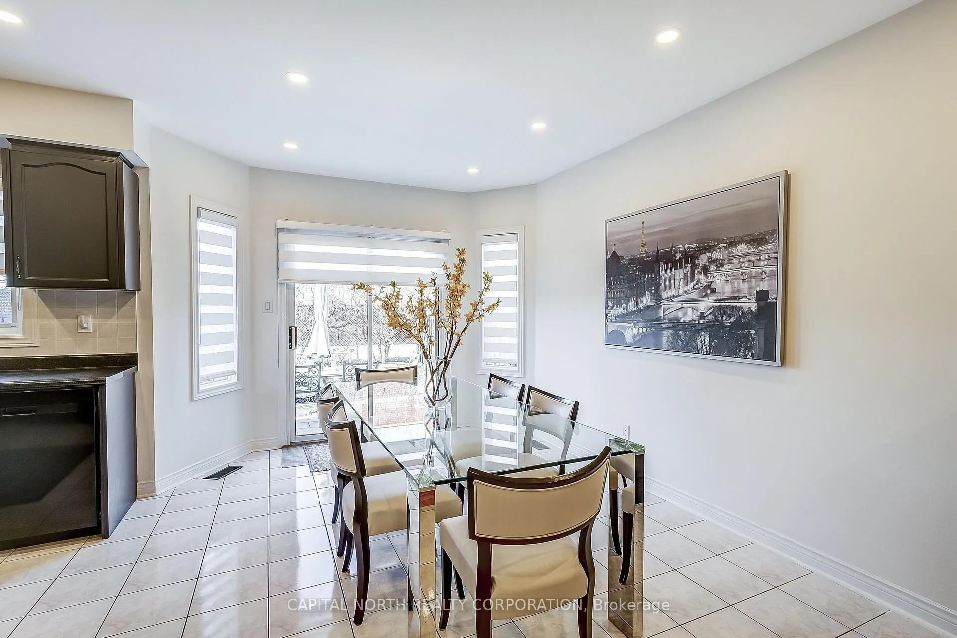 Photo 9 of 34 Highmore Avenue, Caledon, Bolton East — HOMEH
