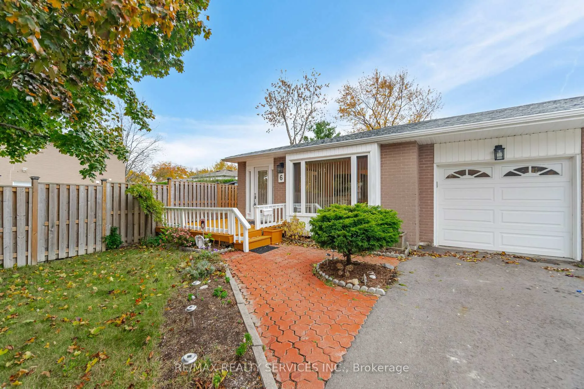 Photo 4 of 6 Glenmore Crescent, Brampton, Northgate — HOMEH