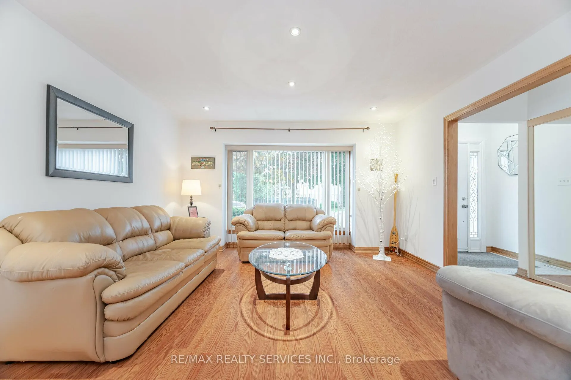 Photo 8 of 6 Glenmore Crescent, Brampton, Northgate — HOMEH