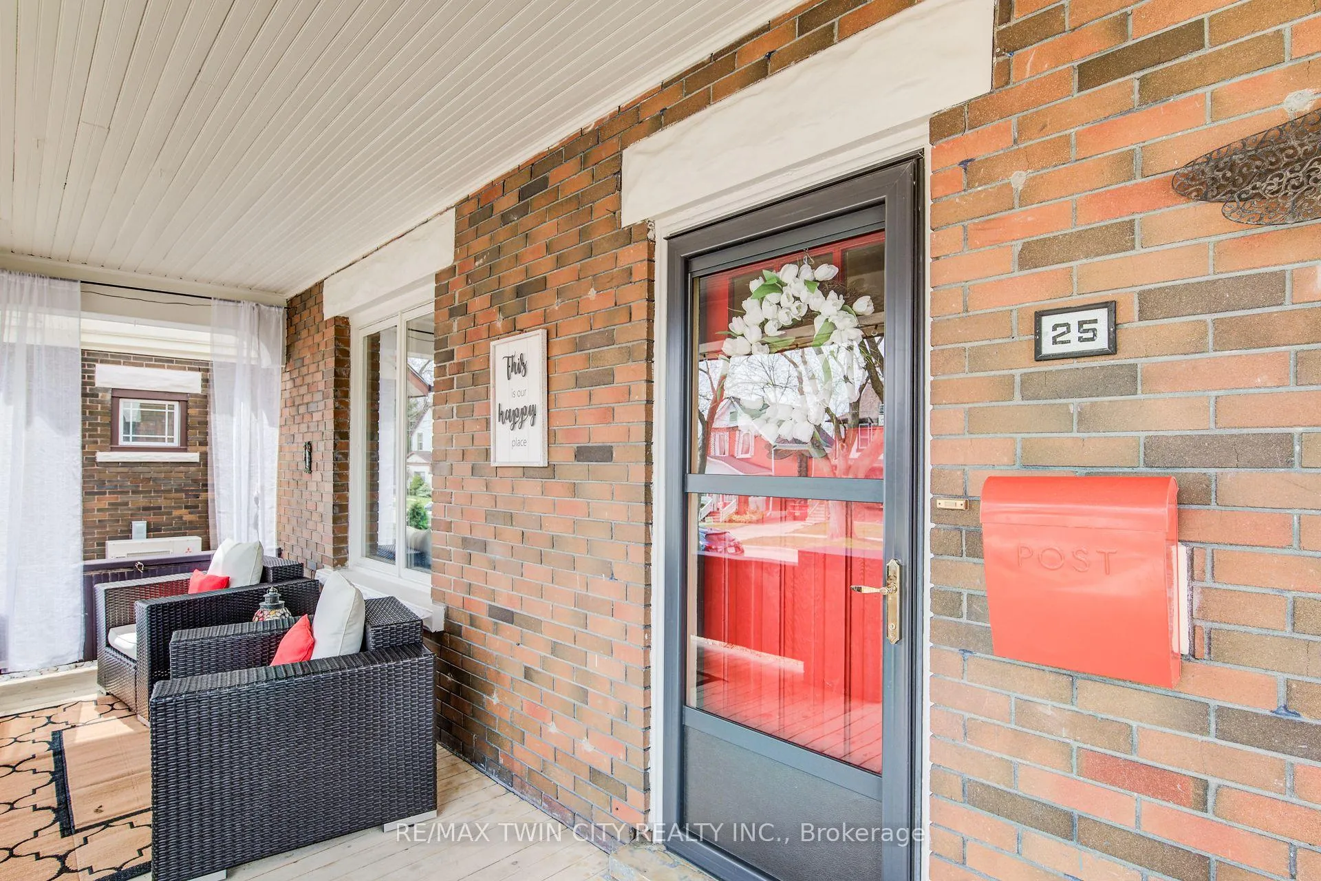 Photo 3 of 25 Lydia Street, Kitchener — HOMEH