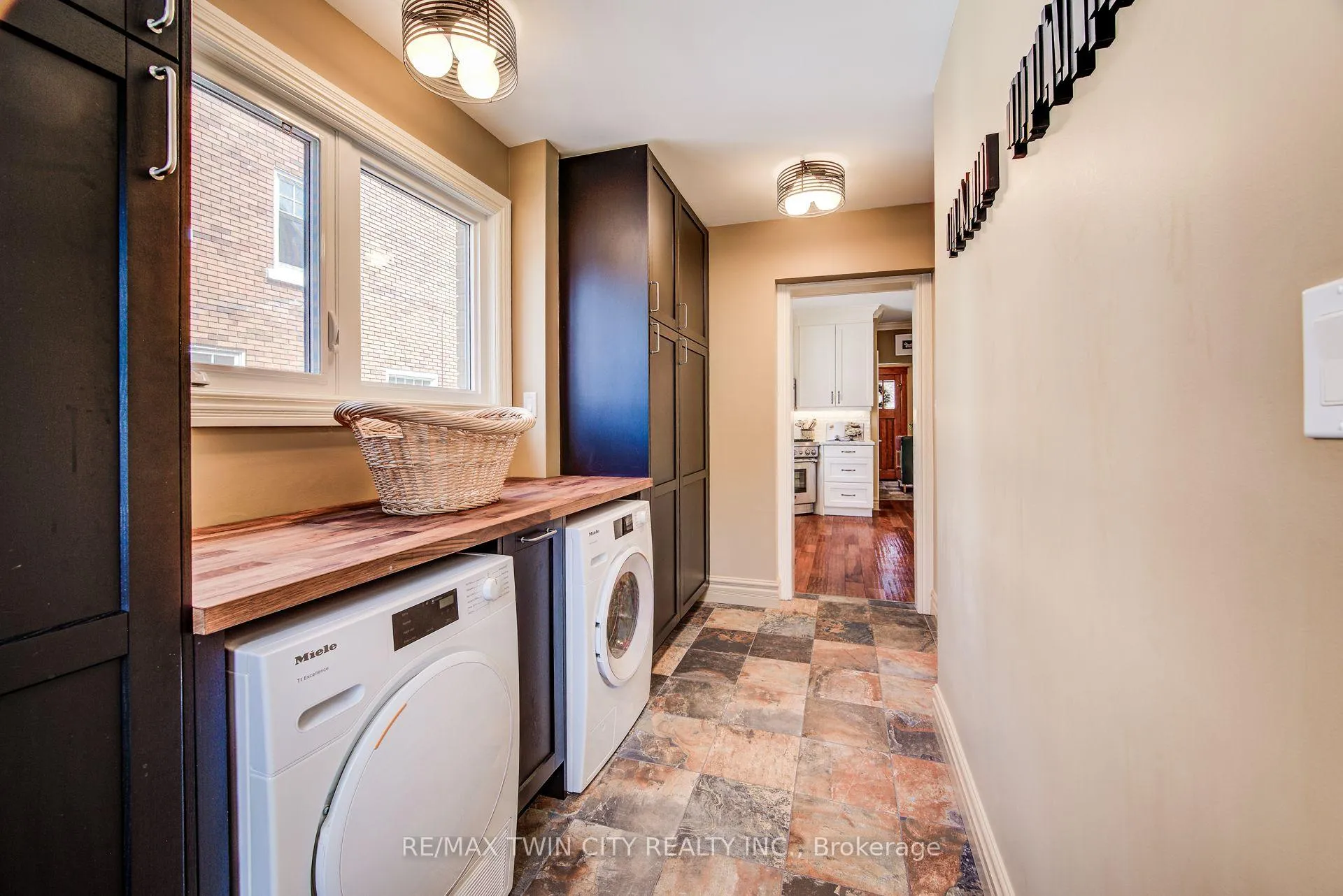Photo 17 of 25 Lydia Street, Kitchener — HOMEH