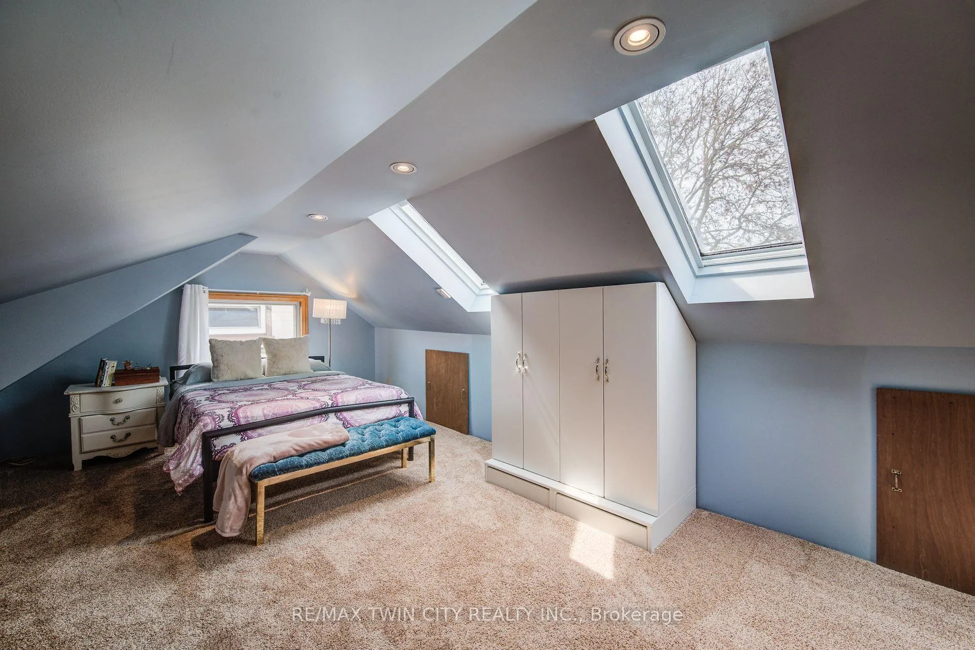 Photo 30 of 25 Lydia Street, Kitchener — HOMEH