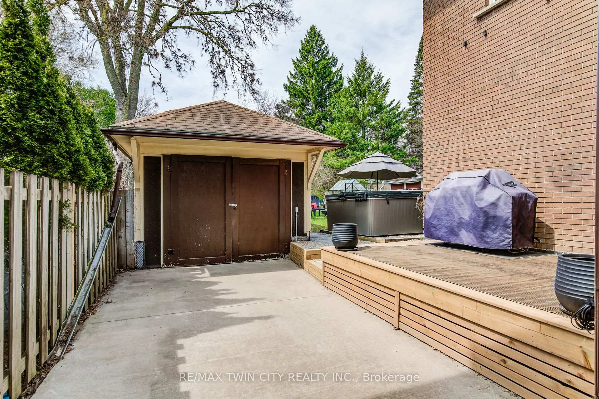 Photo 40 of 25 Lydia Street, Kitchener — HOMEH