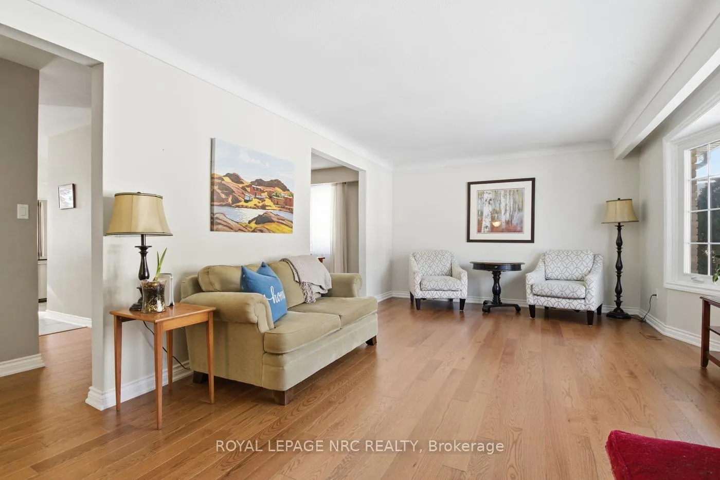 Photo 8 of 22 Bigelow Crescent, Pelham, Fonthill — HOMEH