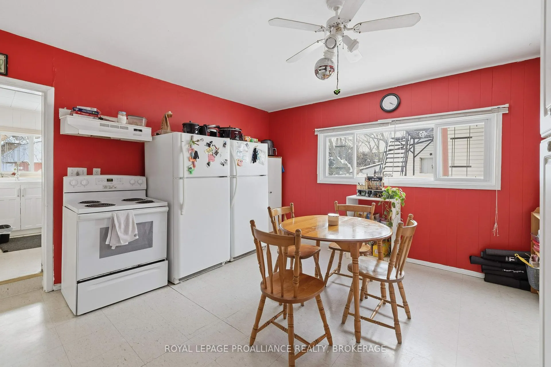 Photo 6 of 12 Hamilton Street, Kingston, East of Sir John A. Blvd — HOMEH