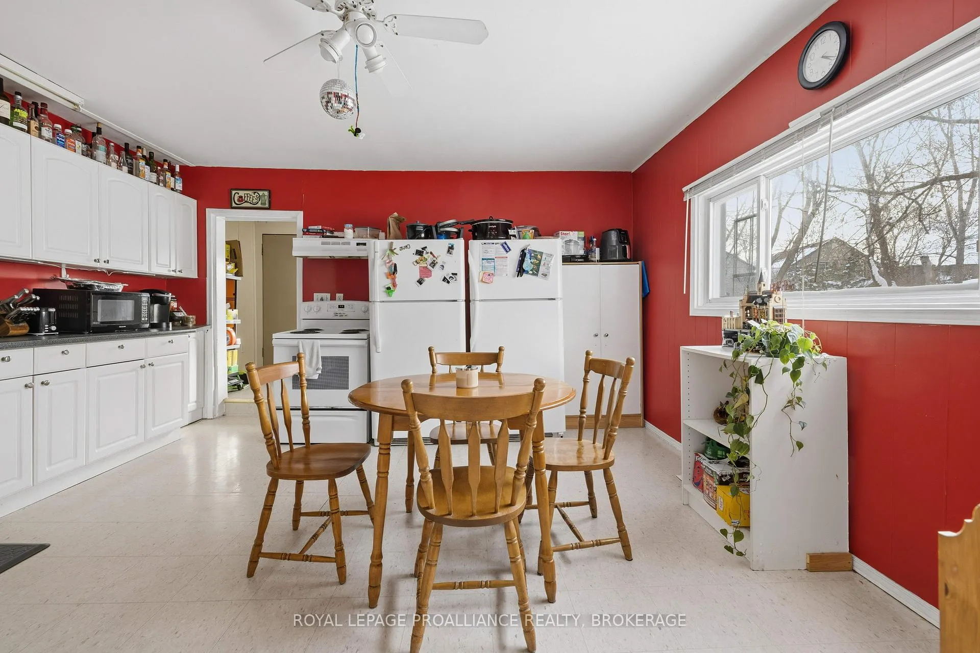 Photo 7 of 12 Hamilton Street, Kingston, East of Sir John A. Blvd — HOMEH