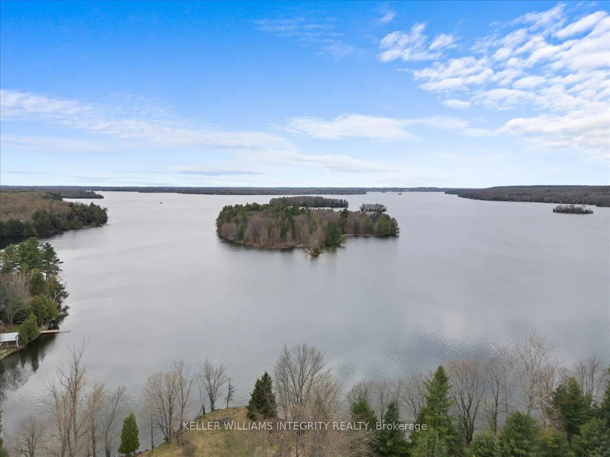 Photo 3 of 1056 Narrows Lock Road, Rideau Lakes, Rideau Lakes (North Crosby) Twp — HOMEH