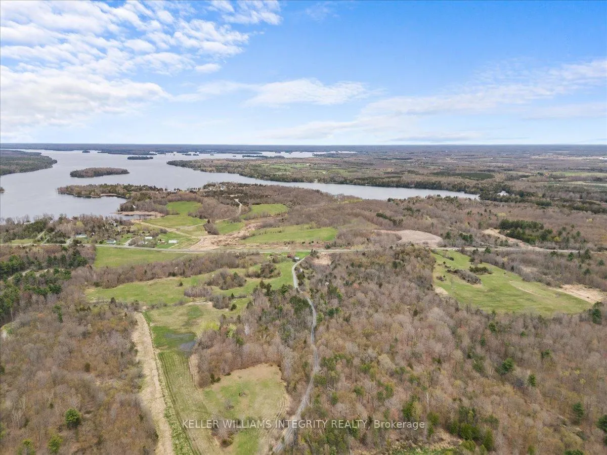 Photo 13 of 1056 Narrows Lock Road, Rideau Lakes, Rideau Lakes (North Crosby) Twp — HOMEH