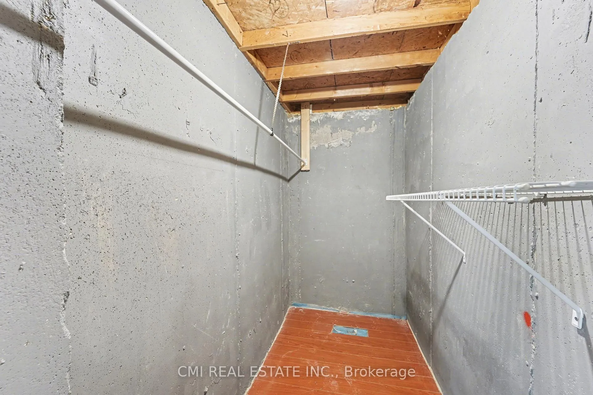 Photo 38 of 22 Lavron Court, Markham, Middlefield — HOMEH