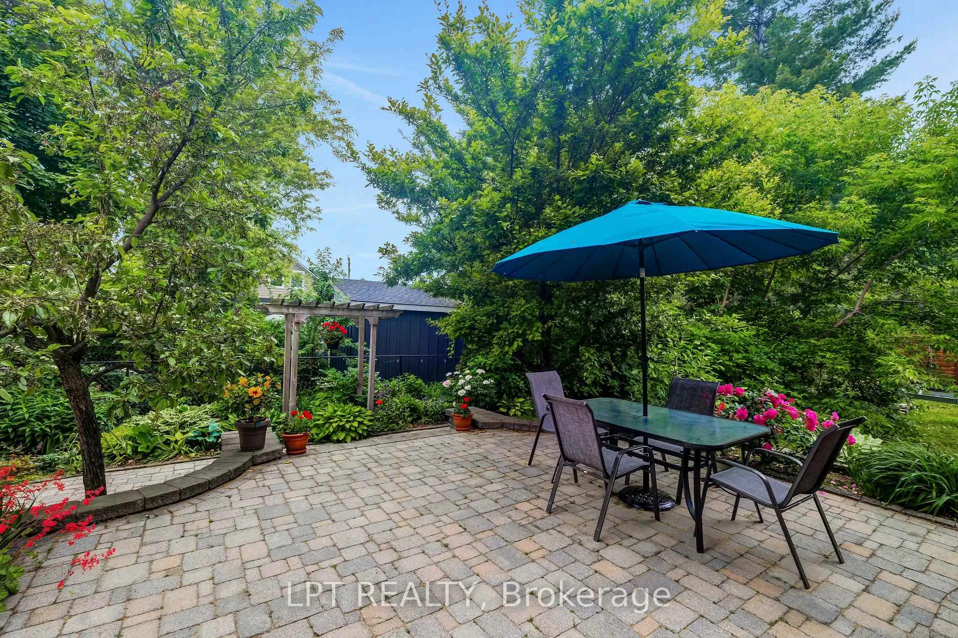 Photo 47 of 10A Ashburn Drive, Ottawa, Borden Farm/Stewart Farm/Carleton Heights/Parkwood Hills — HOMEH