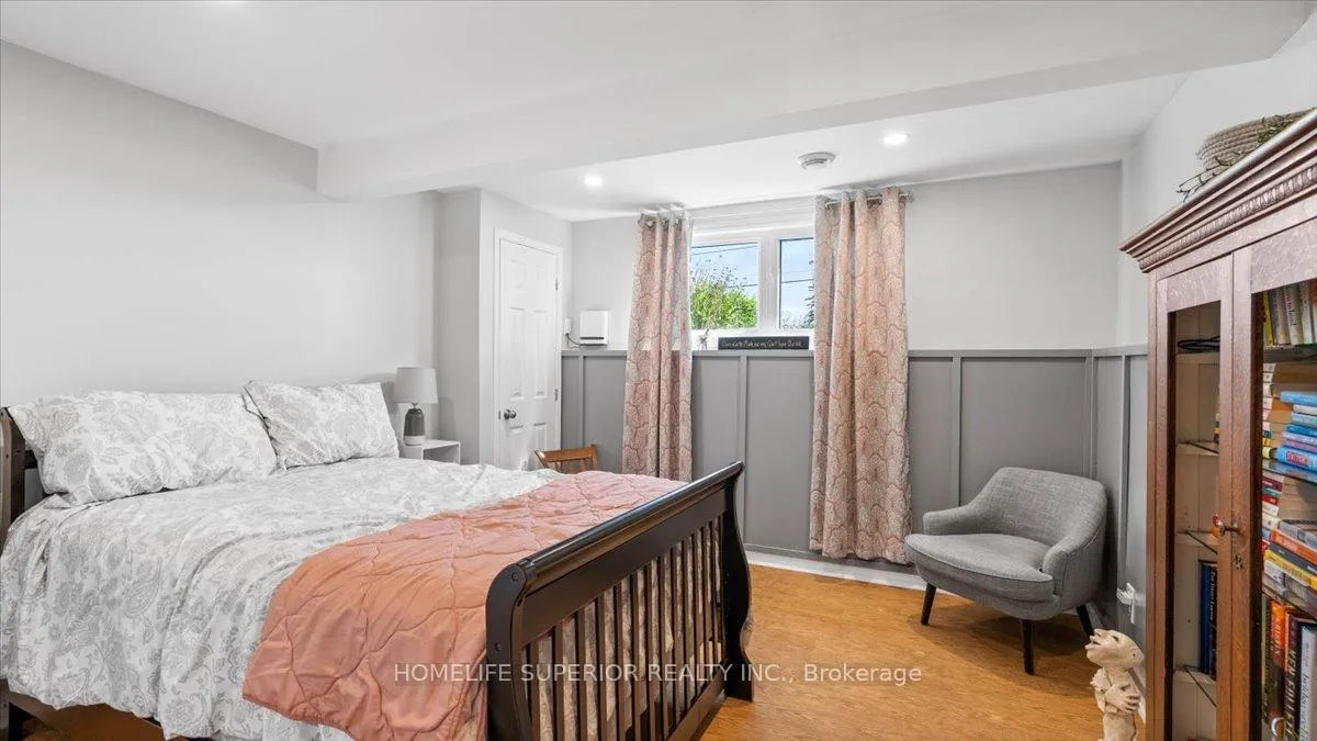 Photo 26 of 126 Newkirk Boulevard, Bancroft, Bancroft Ward — HOMEH