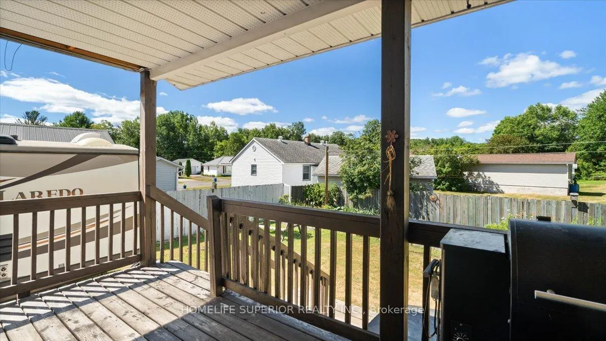 Photo 41 of 126 Newkirk Boulevard, Bancroft, Bancroft Ward — HOMEH