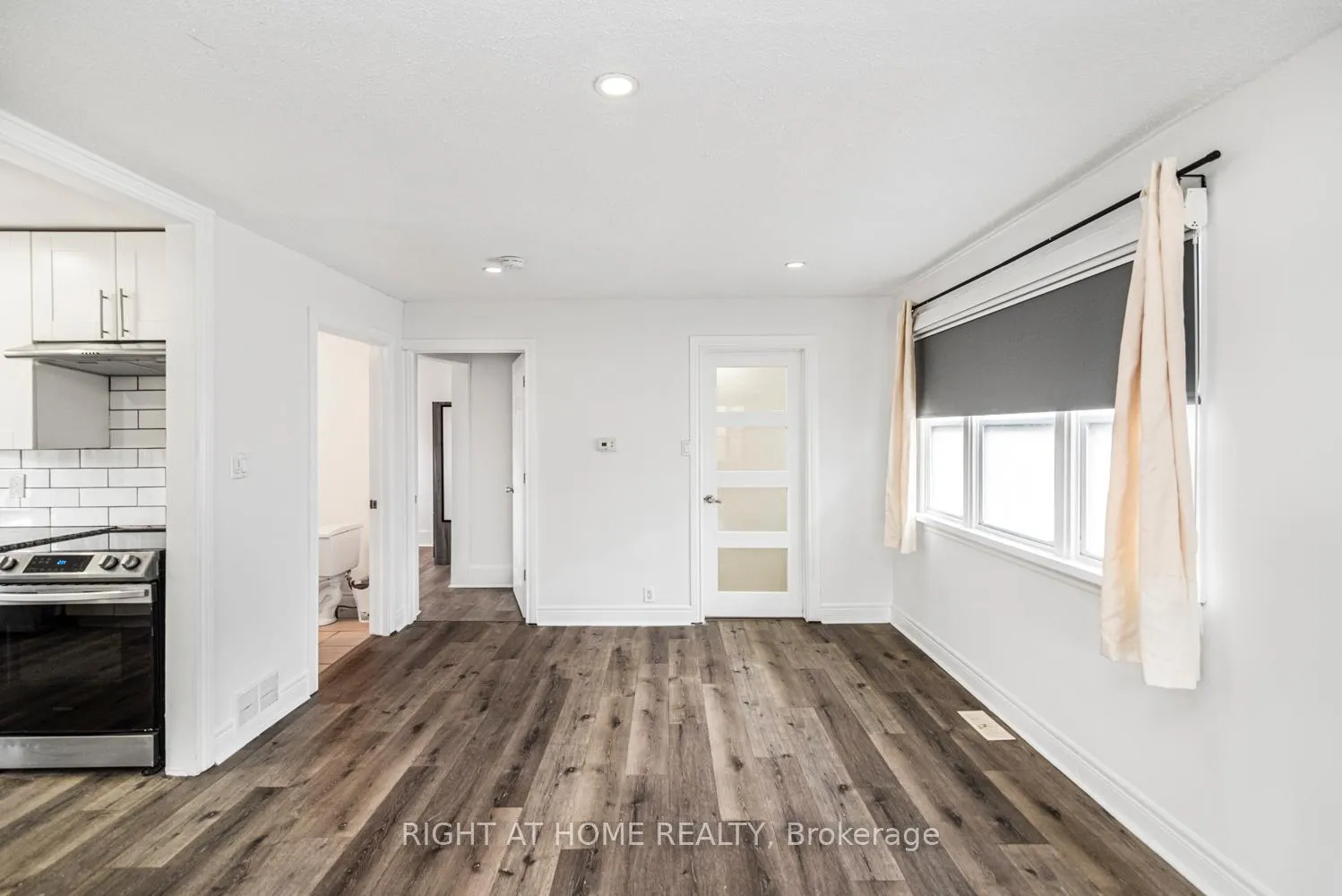 Photo 7 of 6385 Crawford Street, Niagara Falls, Morrison — HOMEH