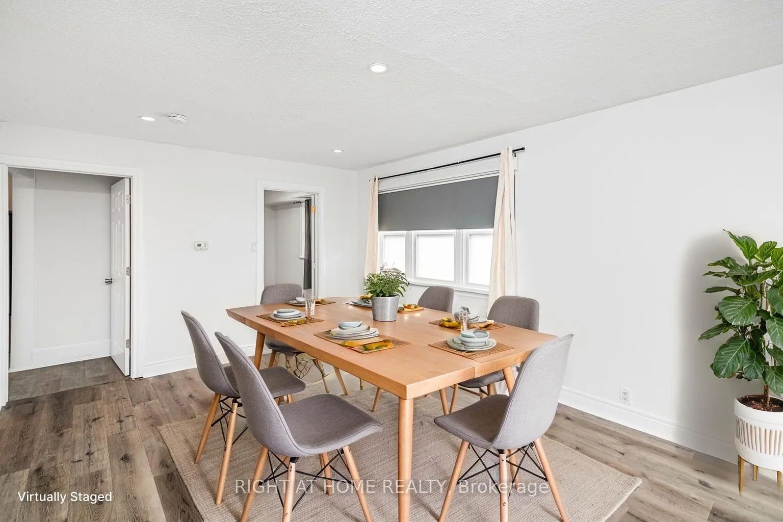 Photo 9 of 6385 Crawford Street, Niagara Falls, Morrison — HOMEH