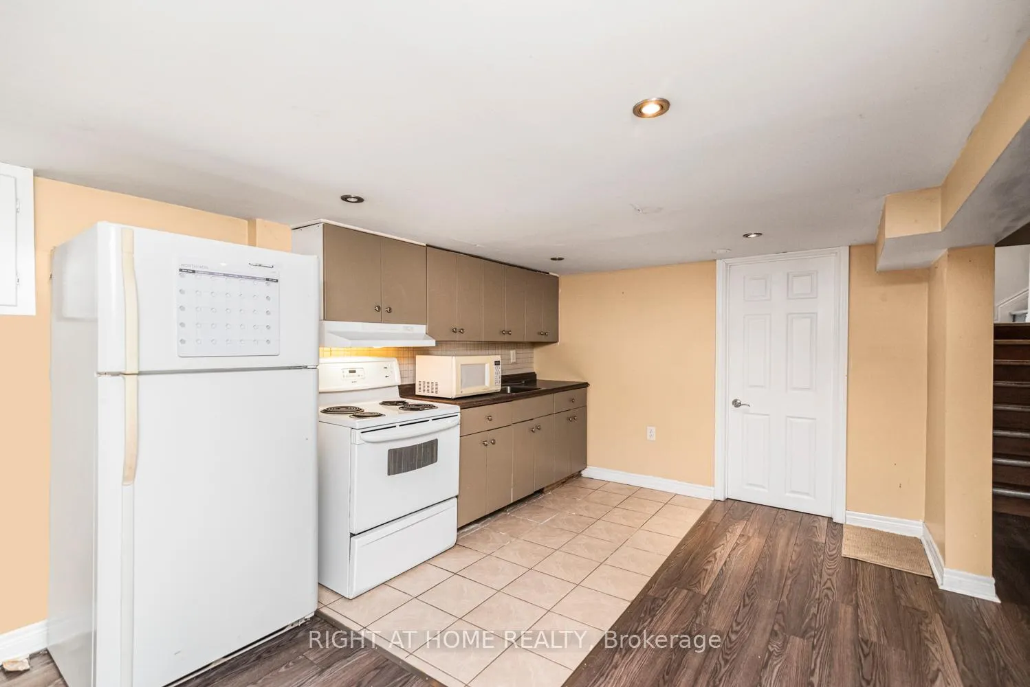 Photo 30 of 6385 Crawford Street, Niagara Falls, Morrison — HOMEH