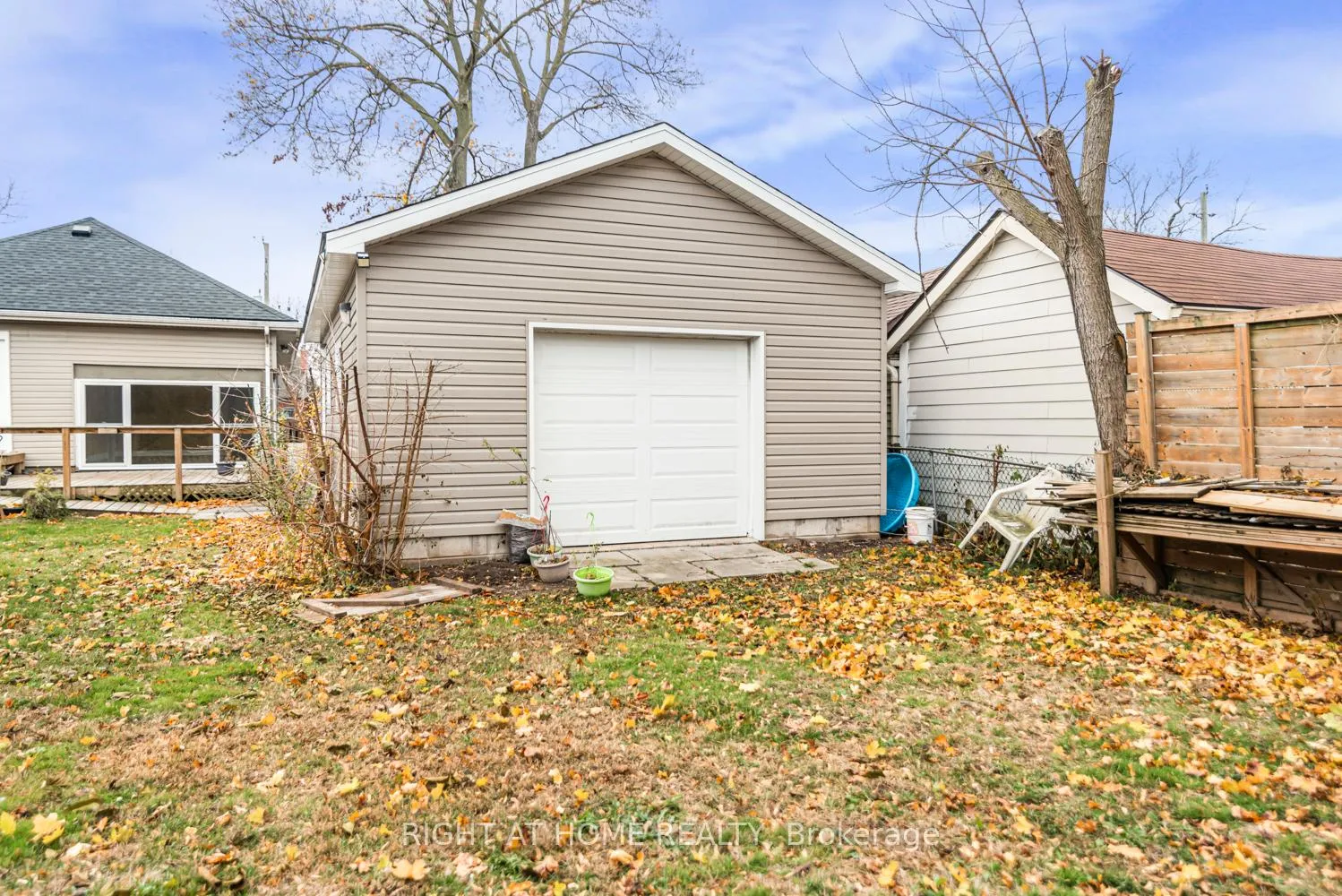 Photo 34 of 6385 Crawford Street, Niagara Falls, Morrison — HOMEH