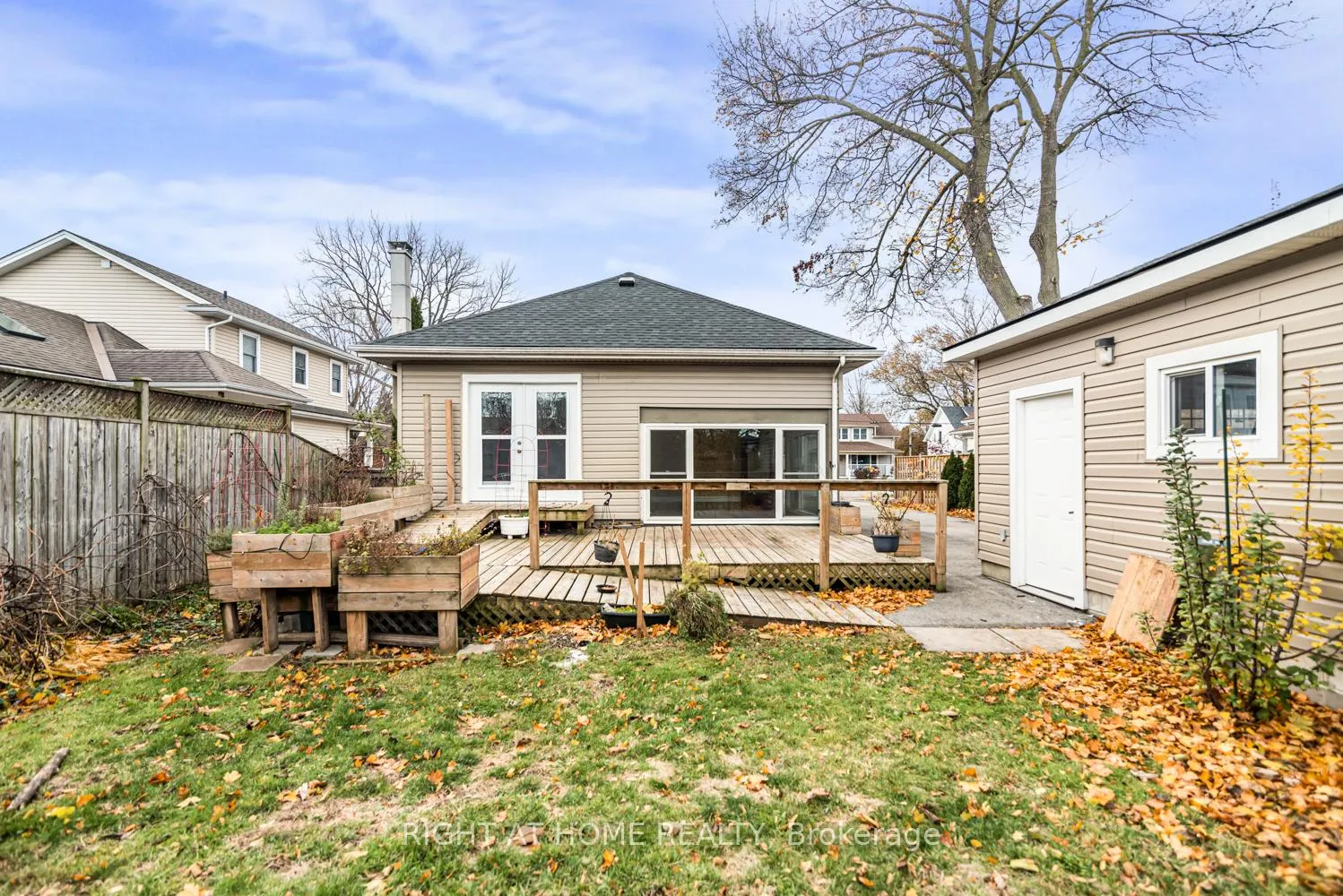 Photo 40 of 6385 Crawford Street, Niagara Falls, Morrison — HOMEH