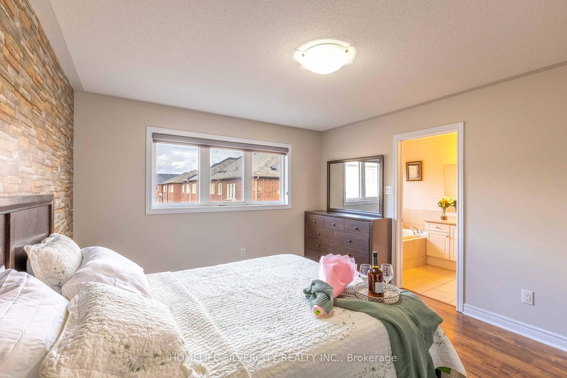 Photo 15 of 73 Pendulum Circle, Brampton, Sandringham-Wellington — HOMEH