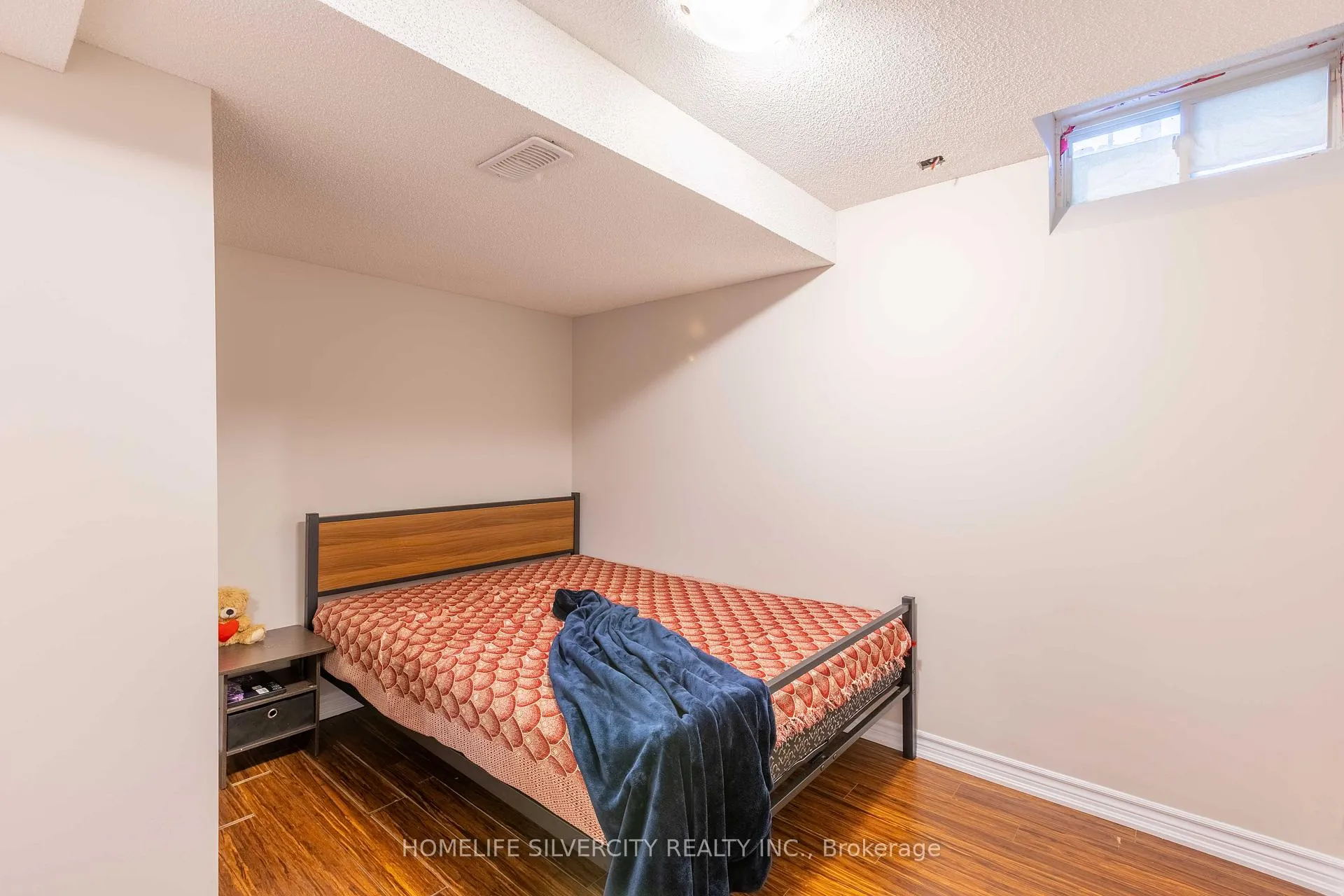 Photo 26 of 73 Pendulum Circle, Brampton, Sandringham-Wellington — HOMEH