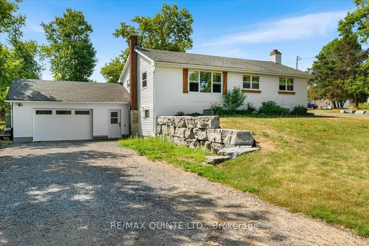 Photo 2 of 594 Shannon Road, Tyendinaga, Tyendinaga Township — HOMEH