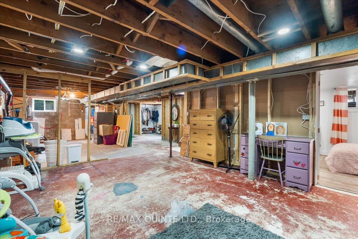 Photo 29 of 594 Shannon Road, Tyendinaga, Tyendinaga Township — HOMEH