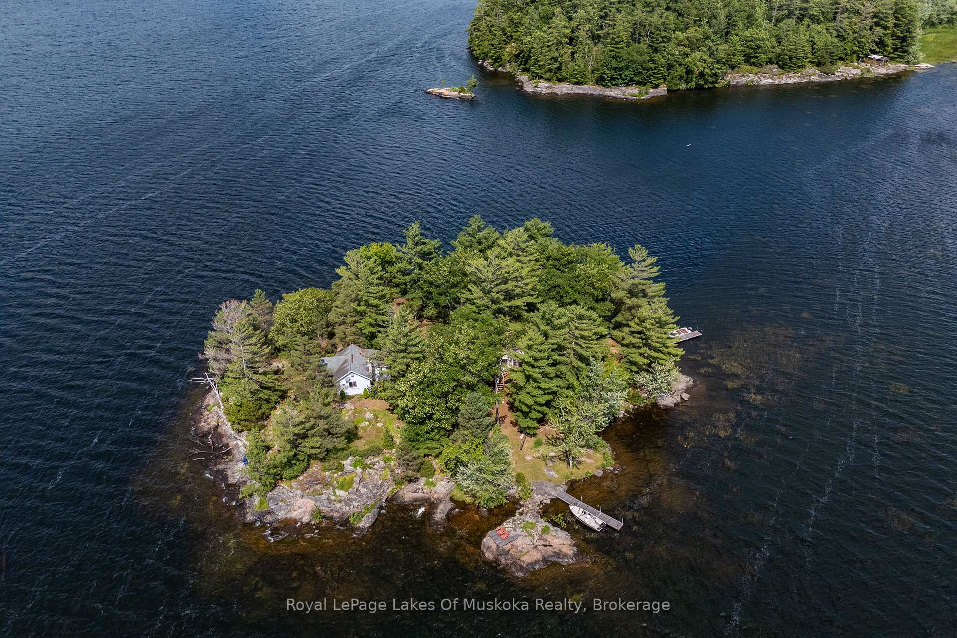 Front of 1 Island 2SL