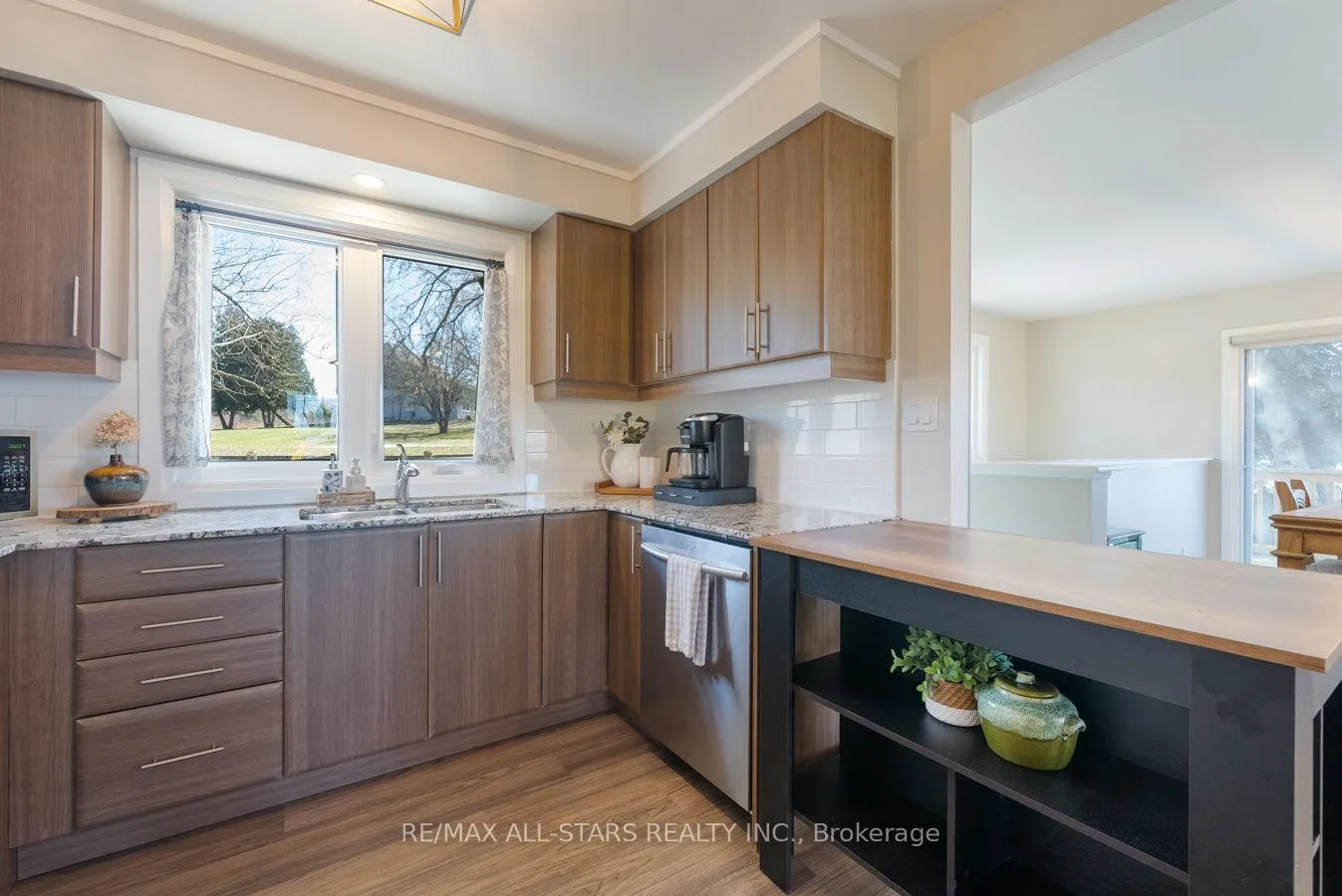 Photo 11 of 505 View Lake Road, Scugog, Rural Scugog — HOMEH