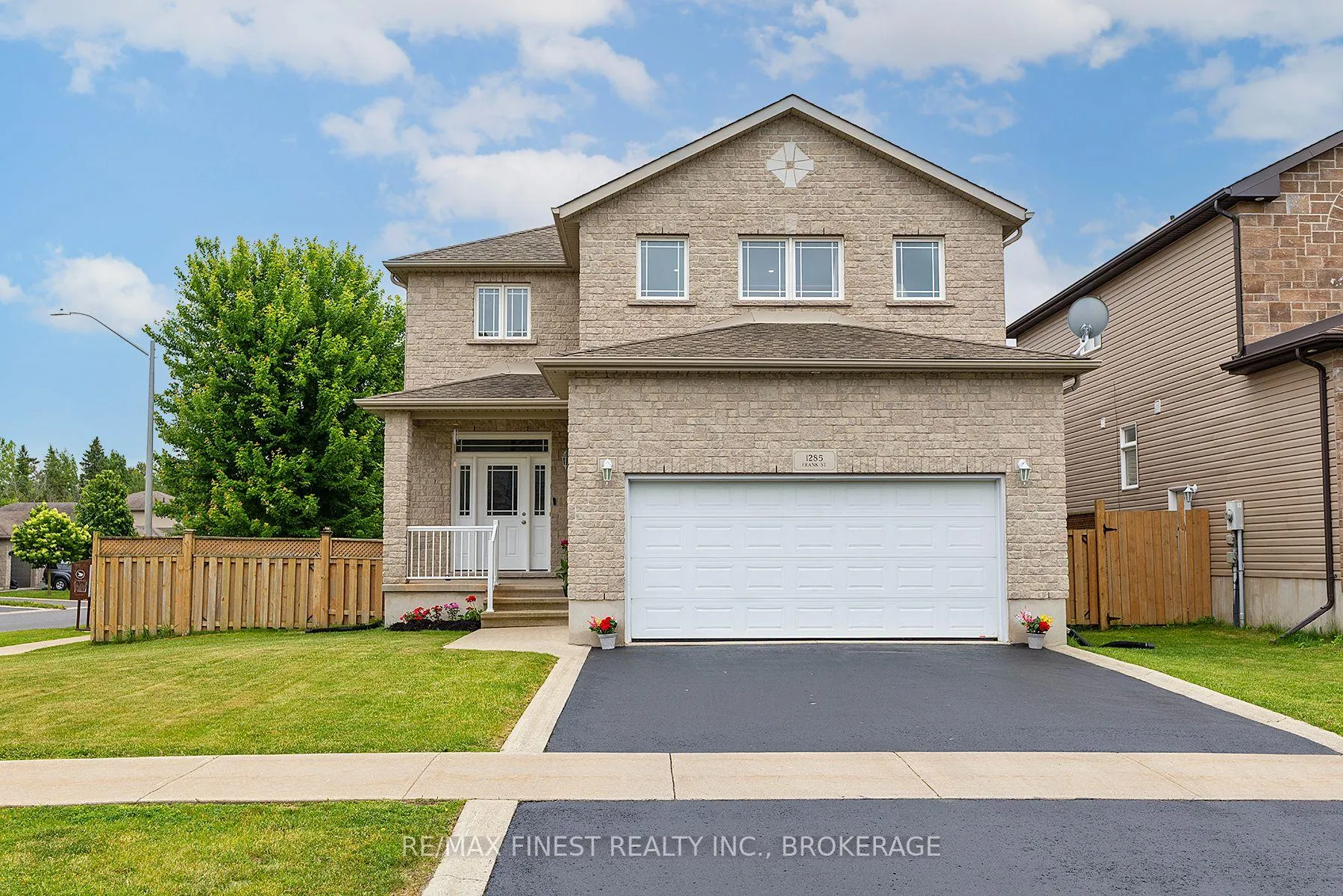 Photo 2 of 1285 Frank Street, Kingston, City Northwest — HOMEH