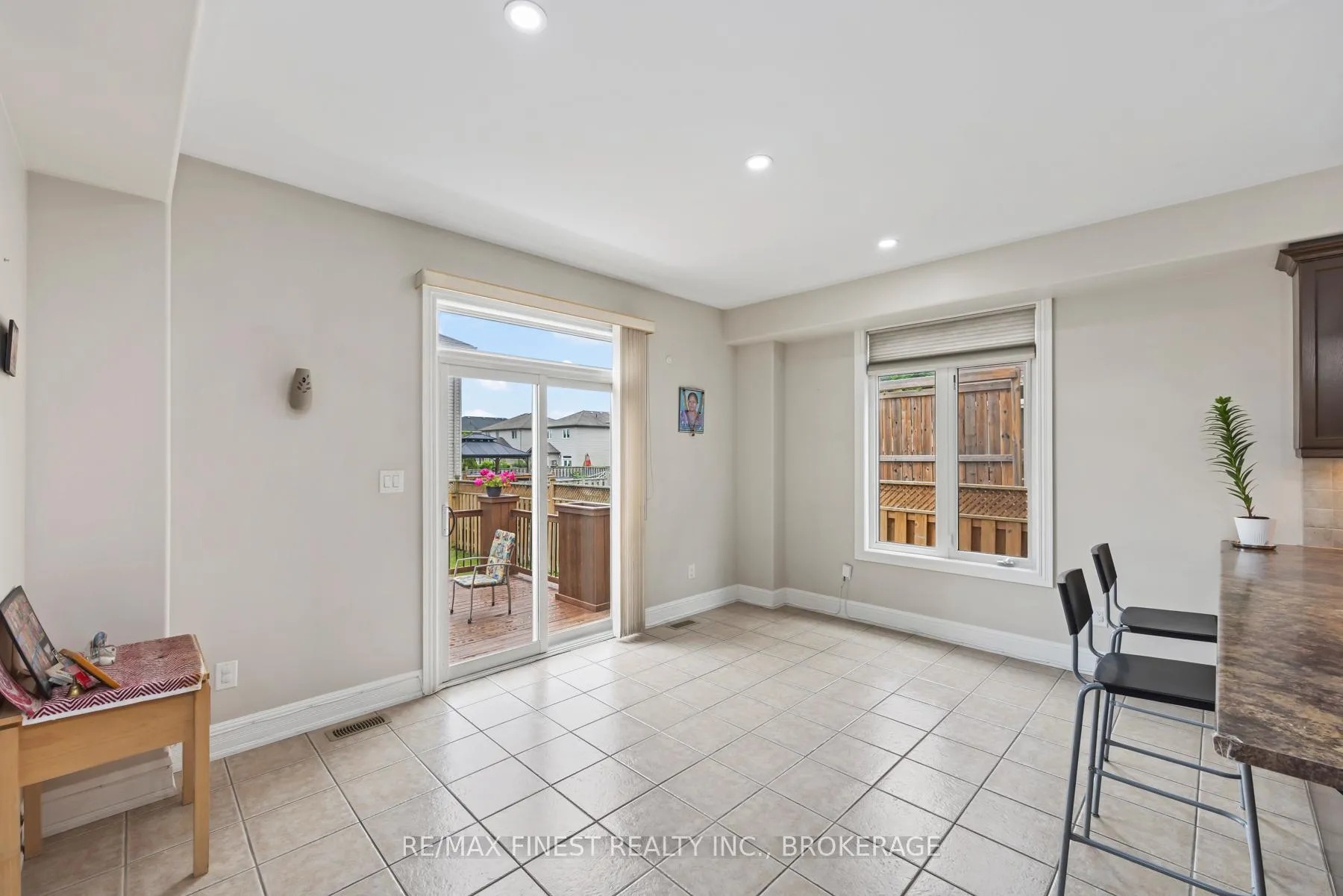 Photo 16 of 1285 Frank Street, Kingston, City Northwest — HOMEH