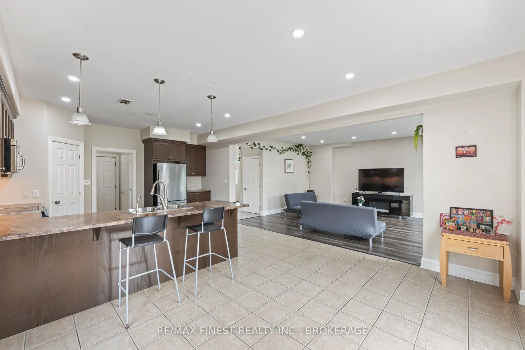 Photo 19 of 1285 Frank Street, Kingston, City Northwest — HOMEH
