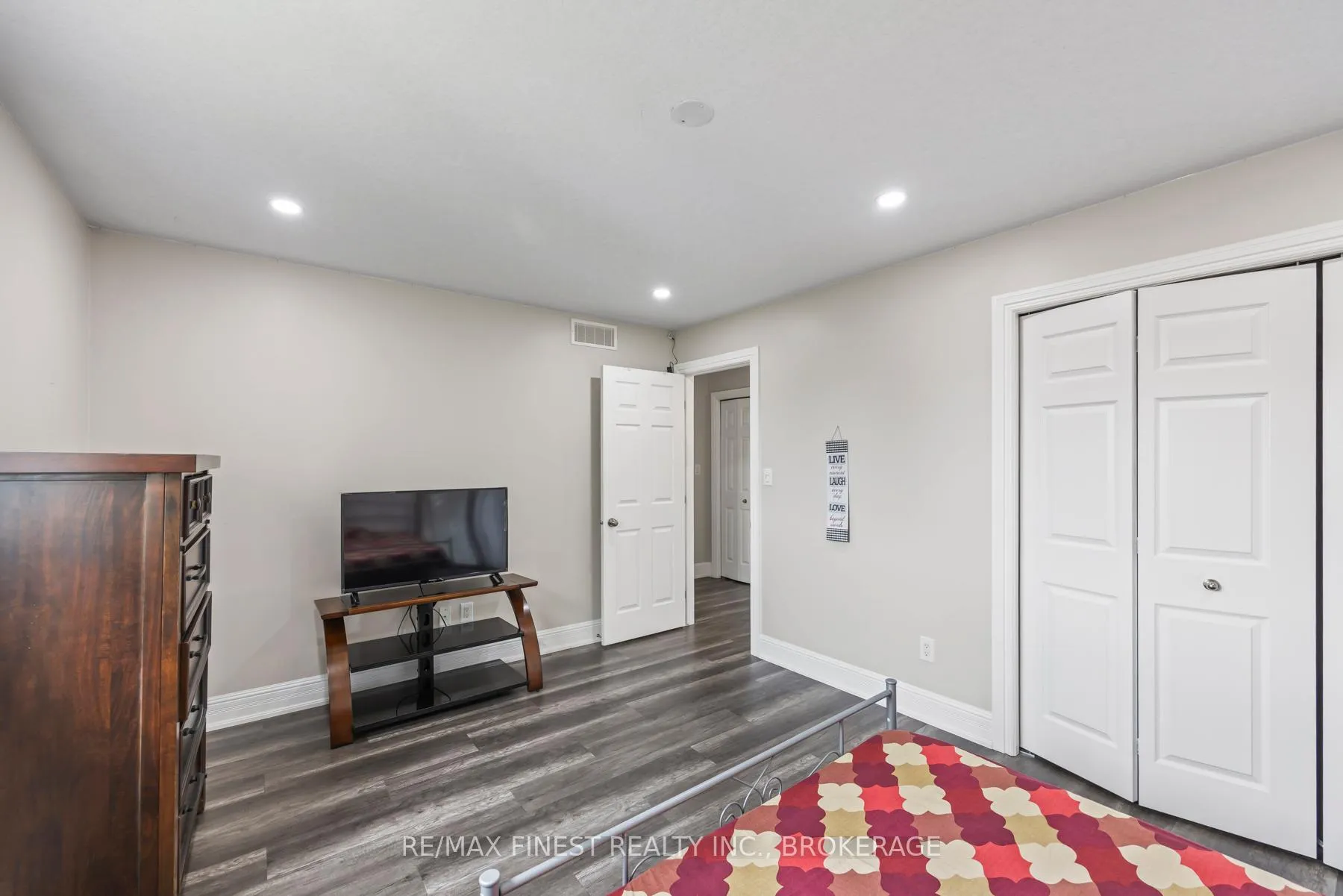 Photo 33 of 1285 Frank Street, Kingston, City Northwest — HOMEH