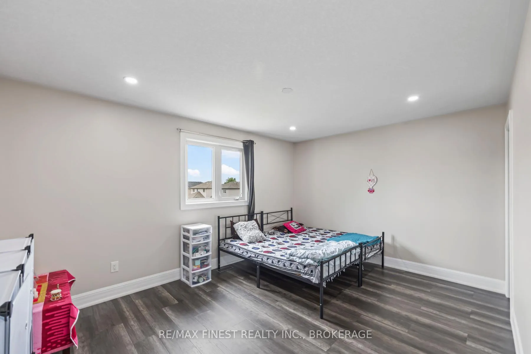 Photo 35 of 1285 Frank Street, Kingston, City Northwest — HOMEH