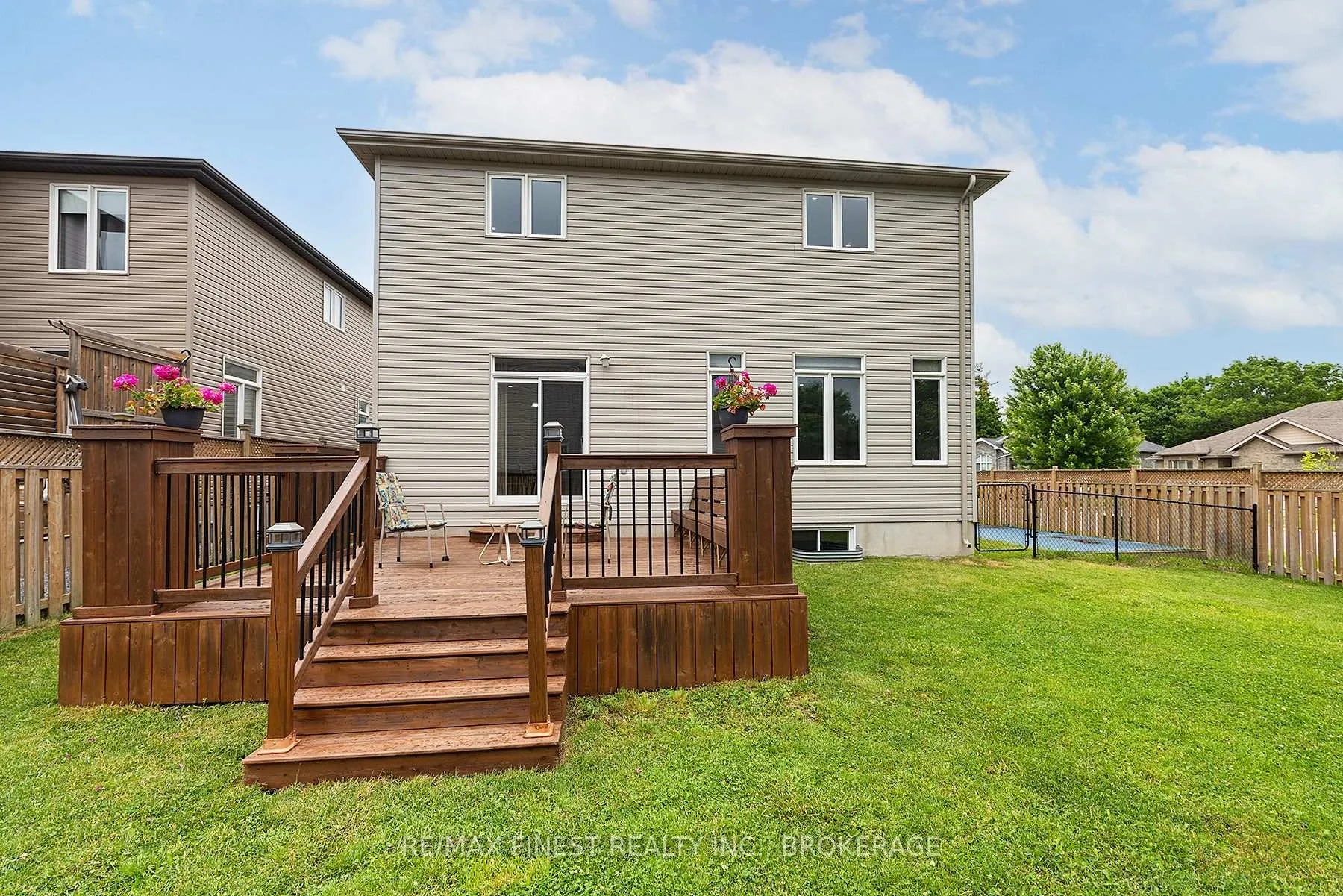 Photo 45 of 1285 Frank Street, Kingston, City Northwest — HOMEH