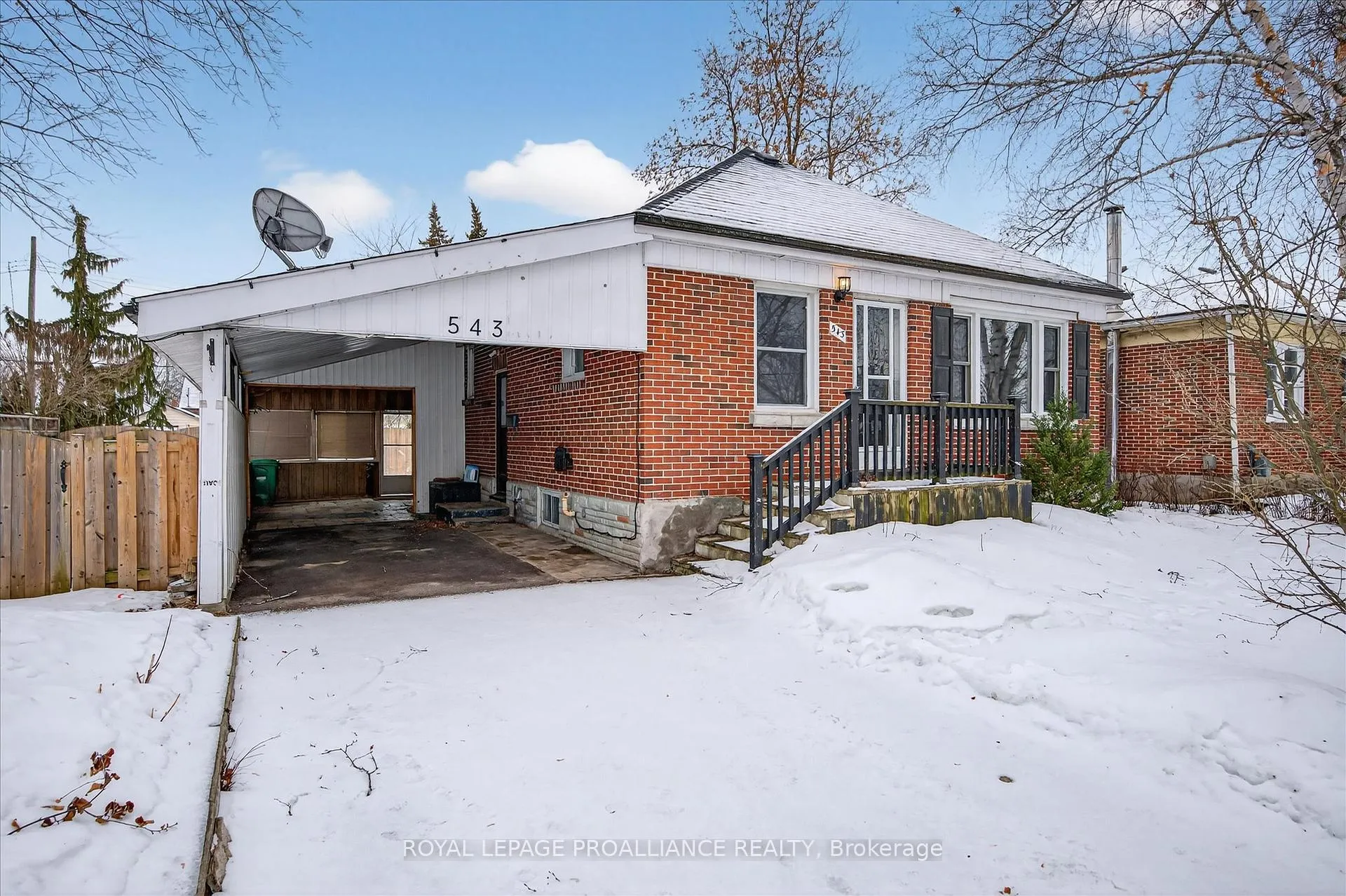 Photo 2 of 543 Howden Street, Peterborough, Otonabee Ward 1 — HOMEH