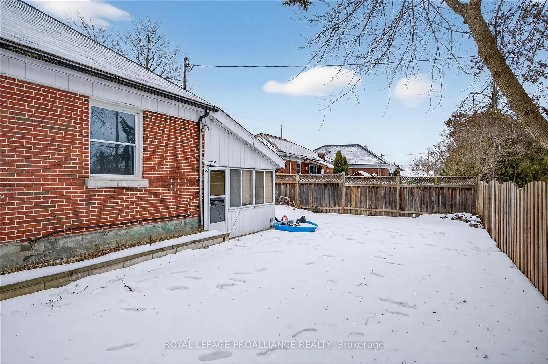 Photo 43 of 543 Howden Street, Peterborough, Otonabee Ward 1 — HOMEH
