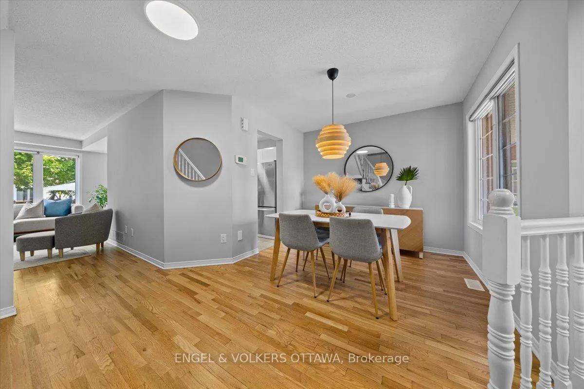 Photo 9 of 107 Redpath Drive, Ottawa, Barrhaven - Pheasant Run — HOMEH