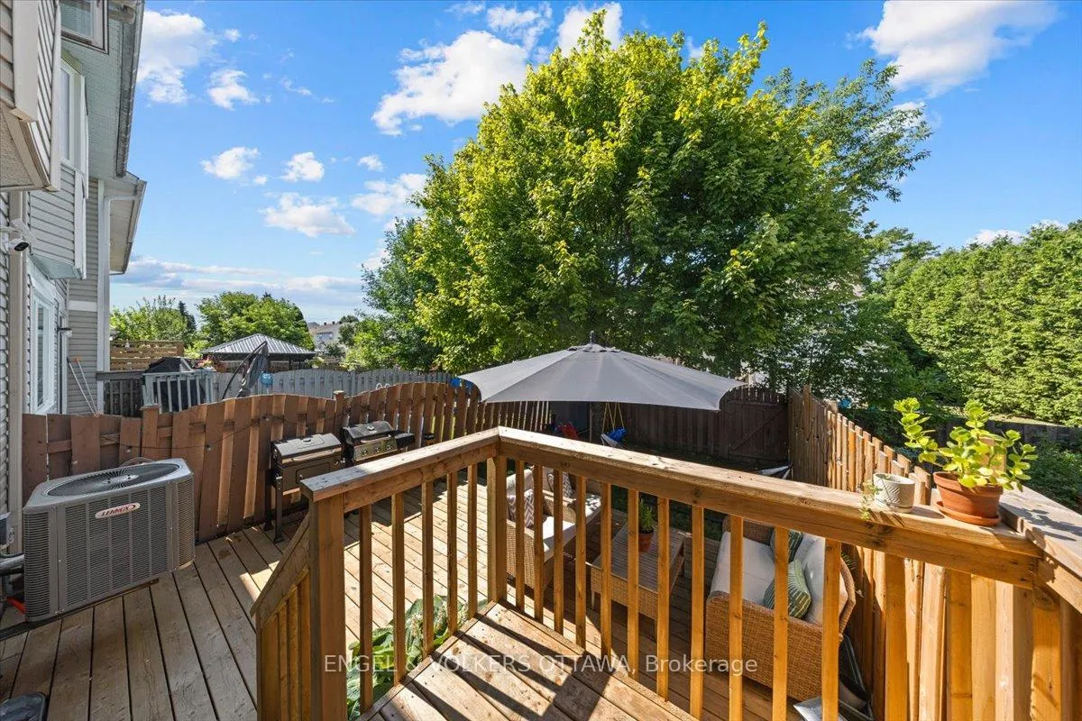 Photo 38 of 107 Redpath Drive, Ottawa, Barrhaven - Pheasant Run — HOMEH