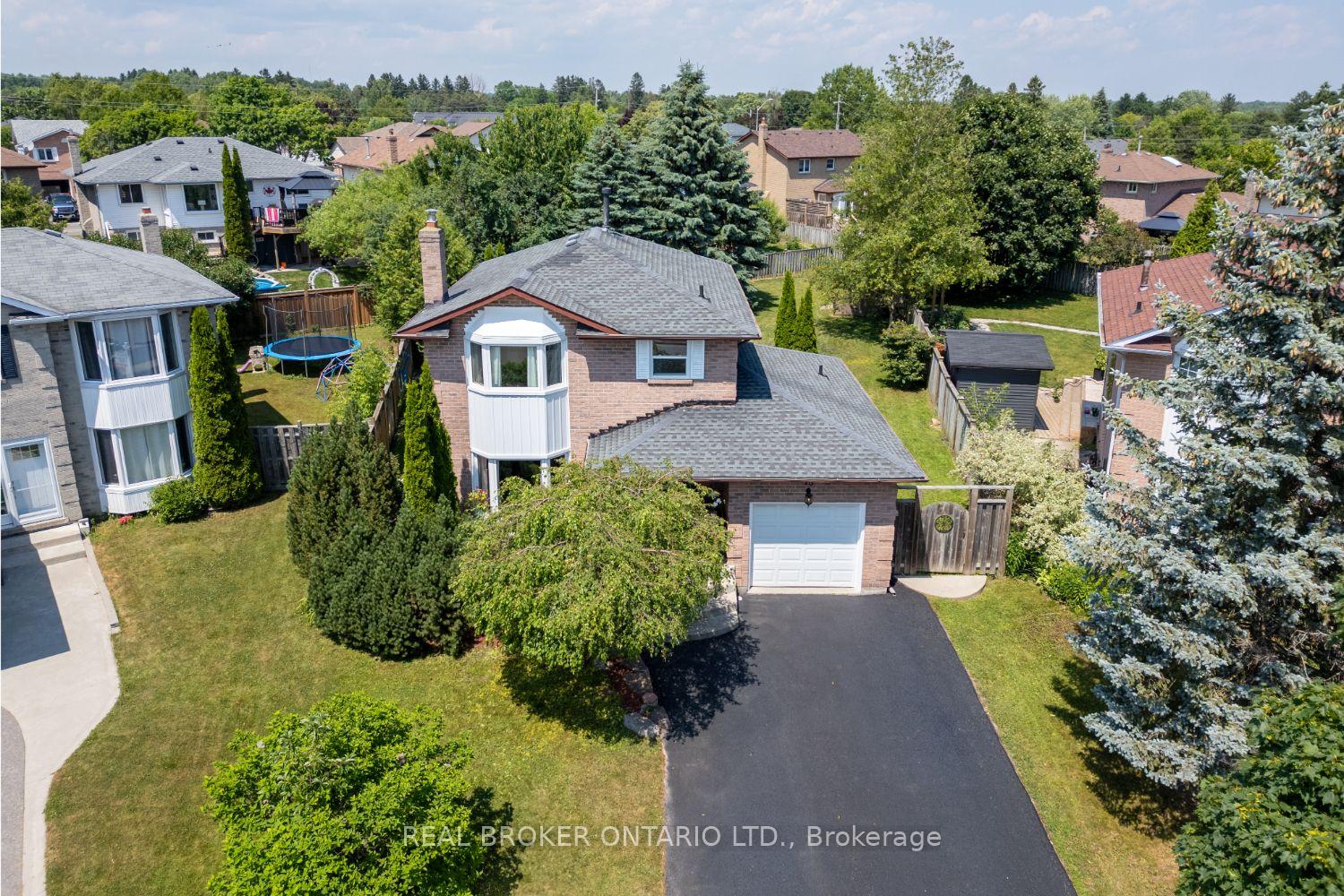 Photo 1 of 78 Cherry Blossom Crescent, Clarington, Courtice — HOMEH