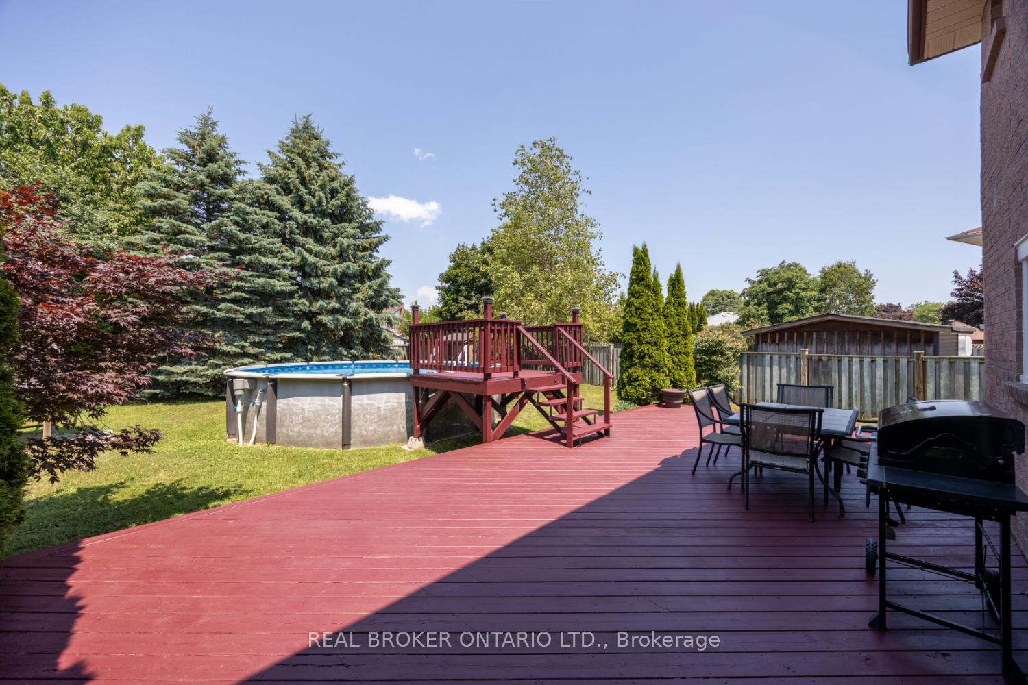 Photo 24 of 78 Cherry Blossom Crescent, Clarington, Courtice — HOMEH