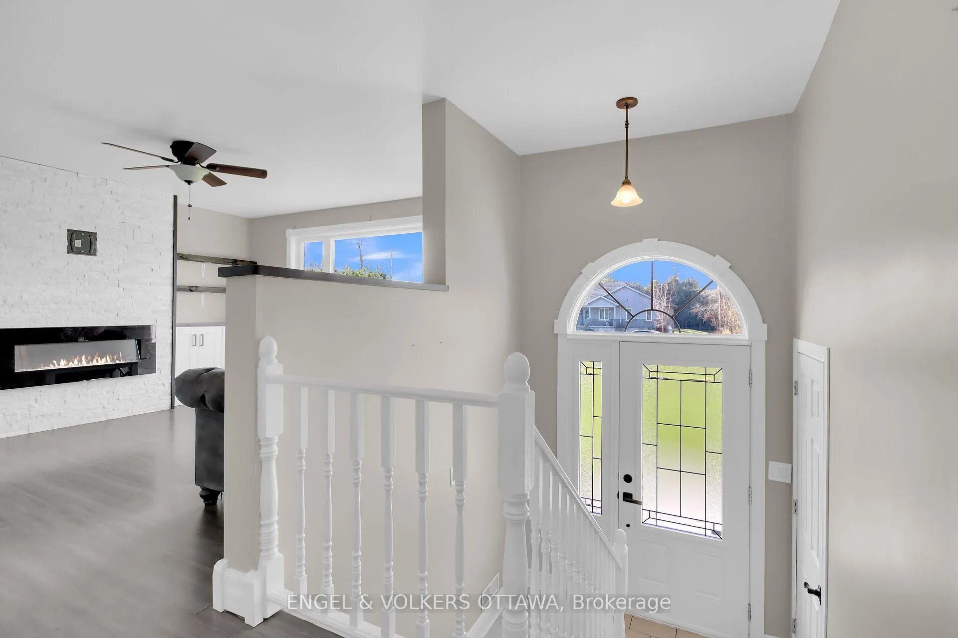 Photo 10 of 4715 Kelso Street E, Augusta, Augusta Twp — HOMEH
