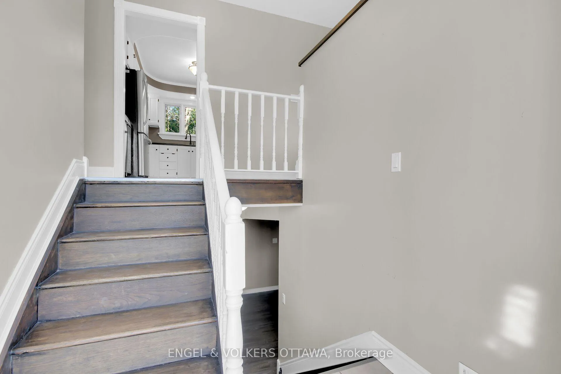 Photo 11 of 4715 Kelso Street E, Augusta, Augusta Twp — HOMEH
