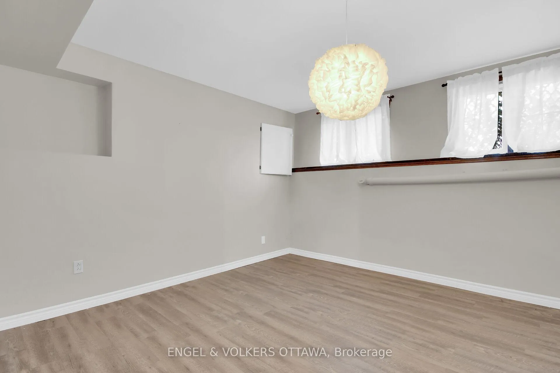 Photo 30 of 4715 Kelso Street E, Augusta, Augusta Twp — HOMEH