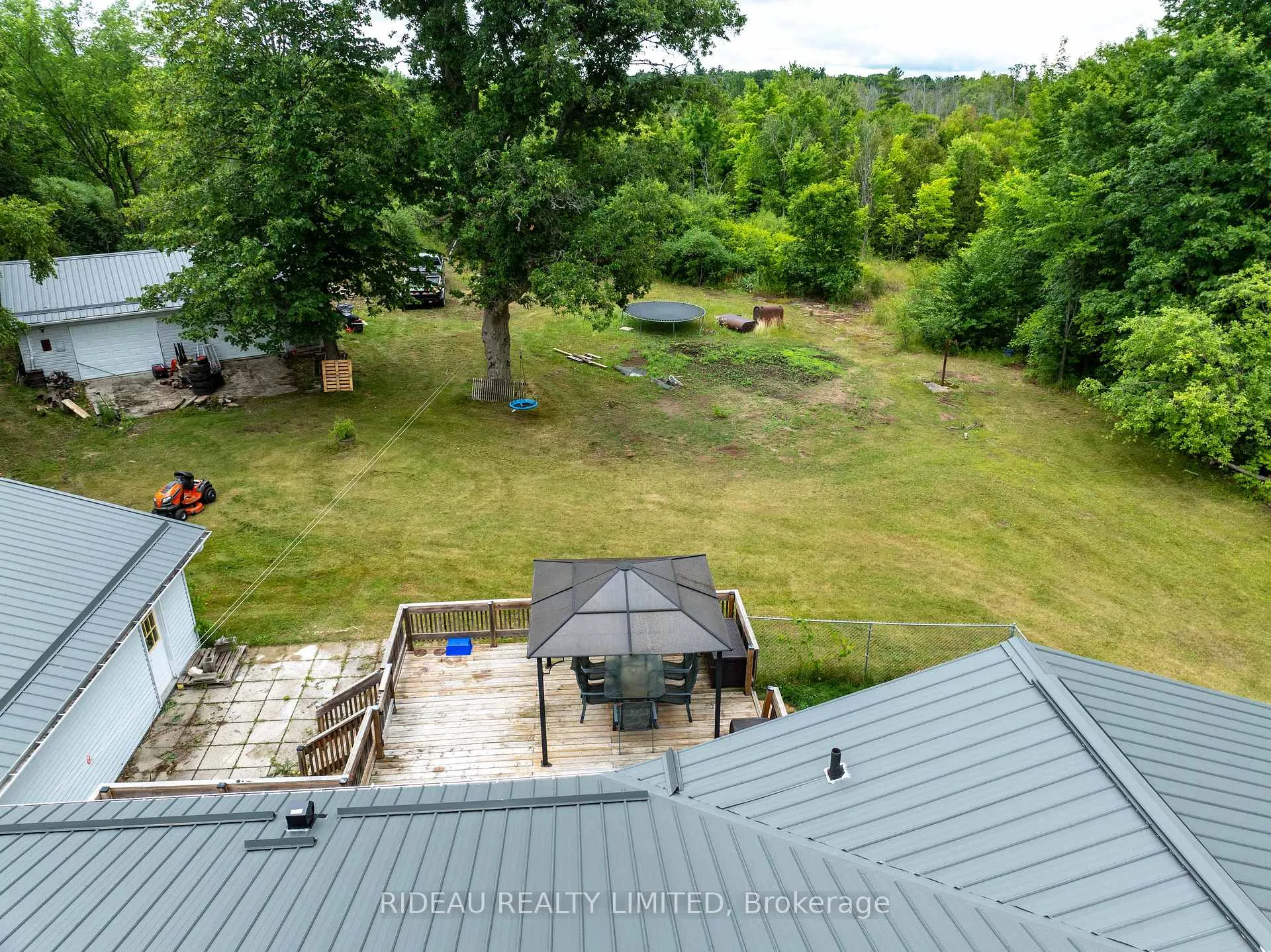 Photo 9 of 275A Bay Road, Rideau Lakes, Rideau Lakes (South Elmsley) Twp — HOMEH