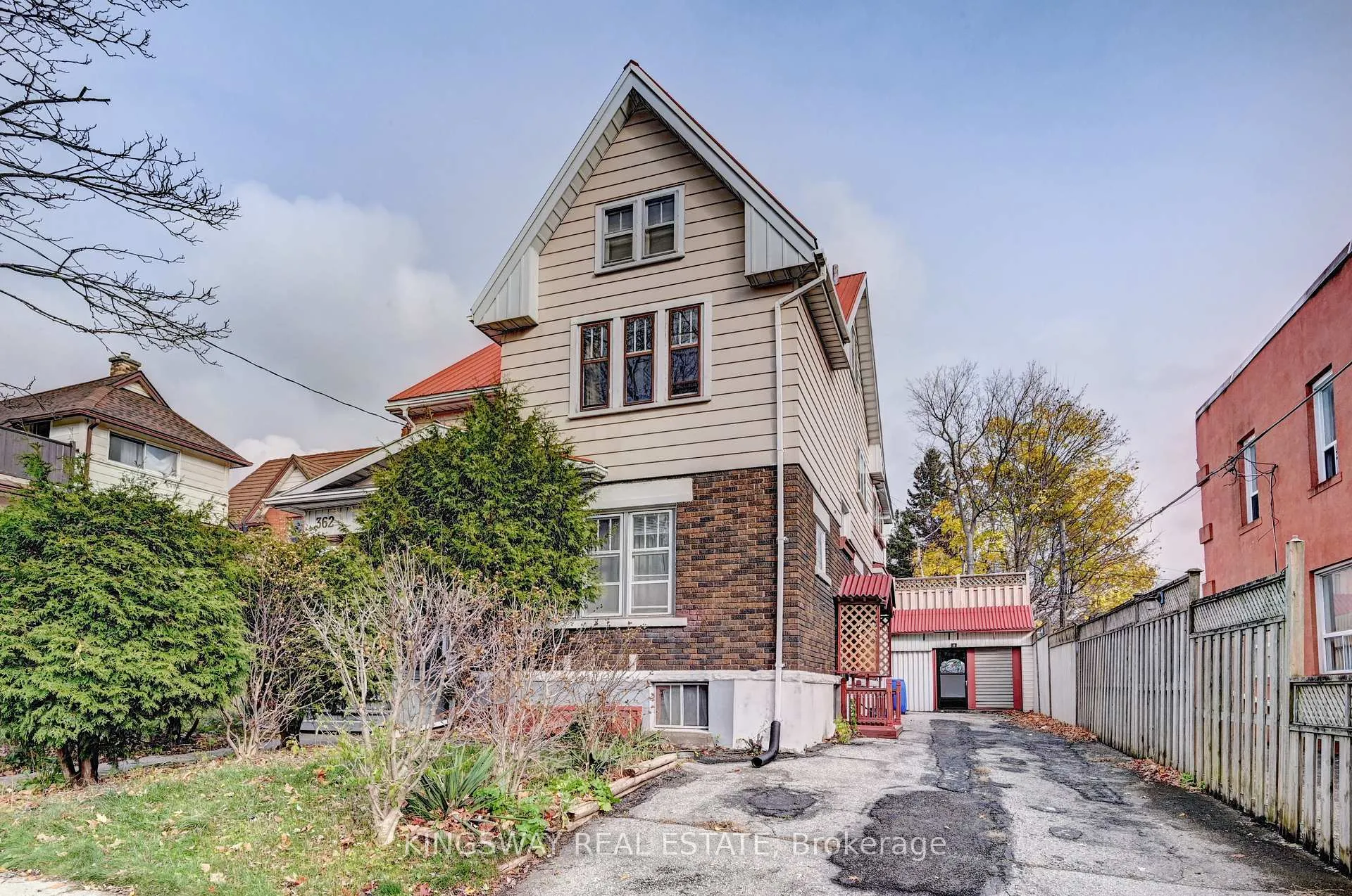 Photo 1 of 362 Duke Street W, Kitchener, Uptown Waterloo/North Ward — HOMEH