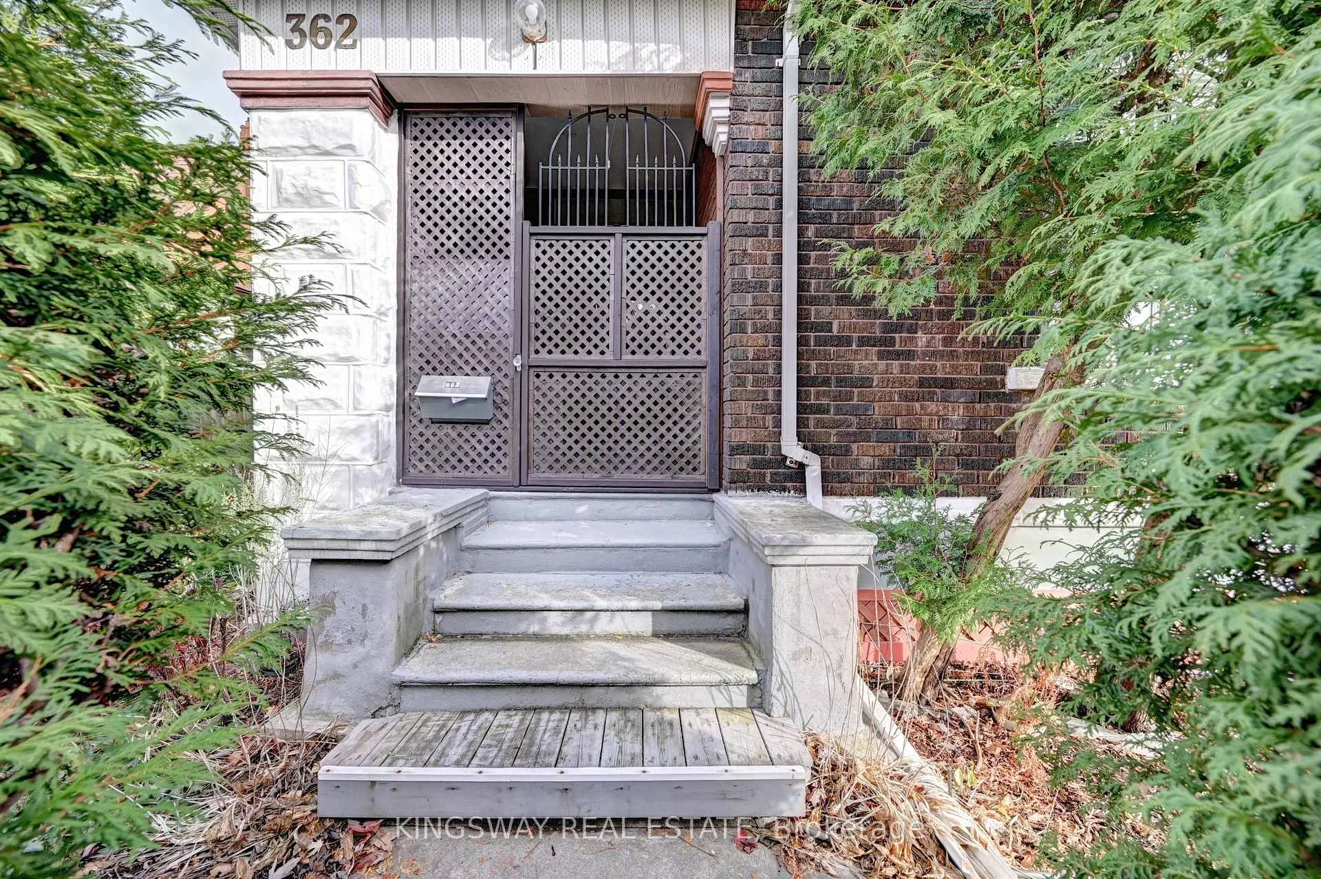 Photo 30 of 362 Duke Street W, Kitchener, Uptown Waterloo/North Ward — HOMEH
